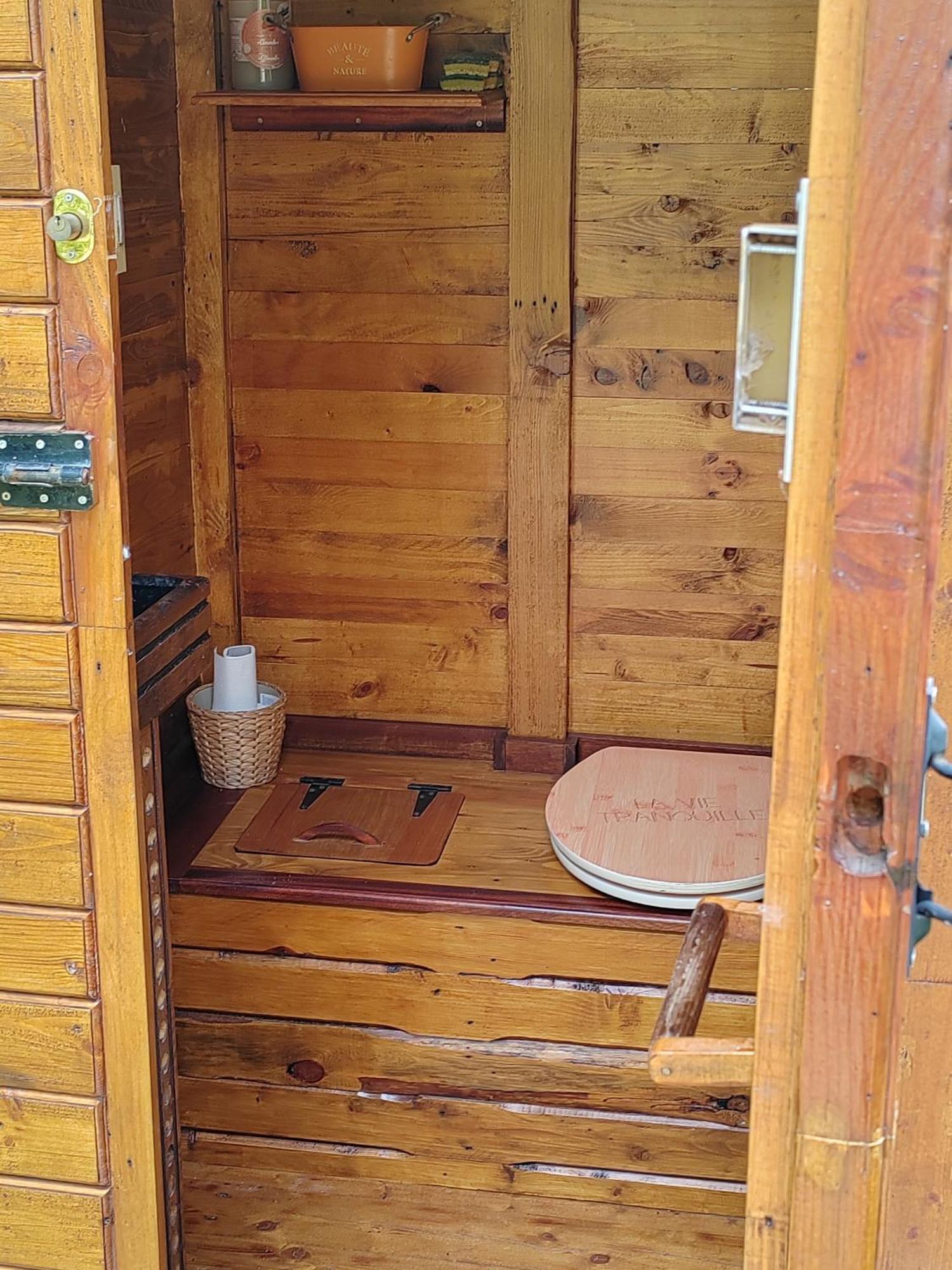 Yourte Nomade Lucéram Extérieur photo